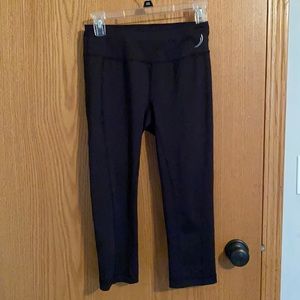 Exertek Black Capris